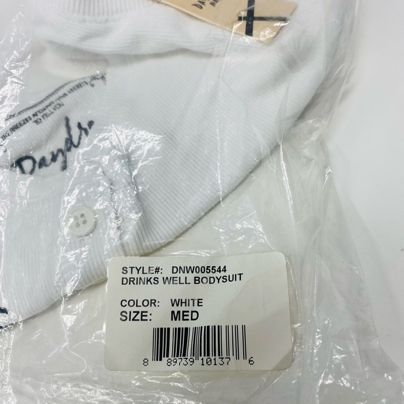 NWT Revolve Daydream Nation Drinks Well Bodysuit White/Black Lettering Medium - Picture 8 of 9